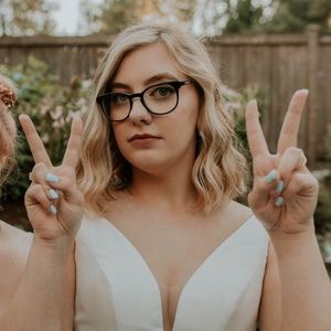 Meet your Posher, Olivia